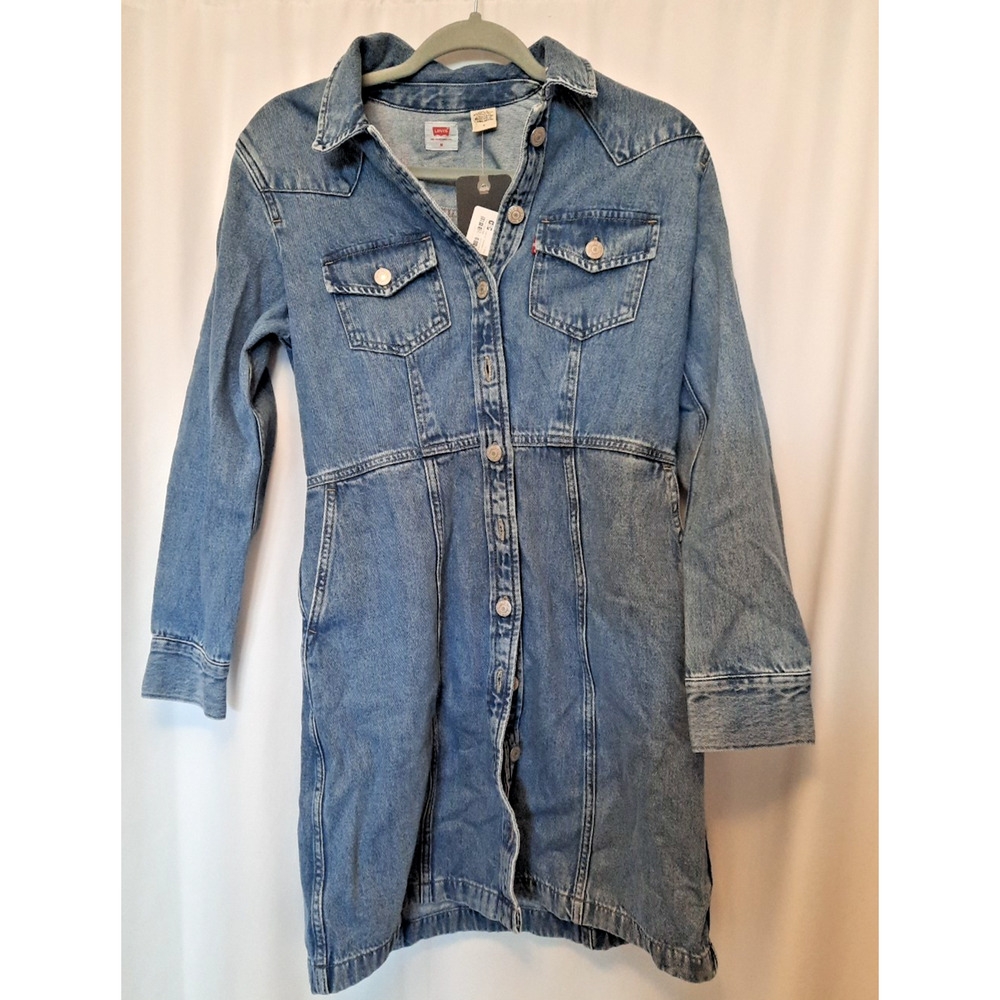 Levis long sleeve denim dress NWT medium standard fit
